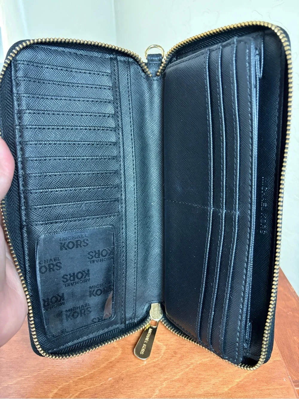 Michael Kors classic michael